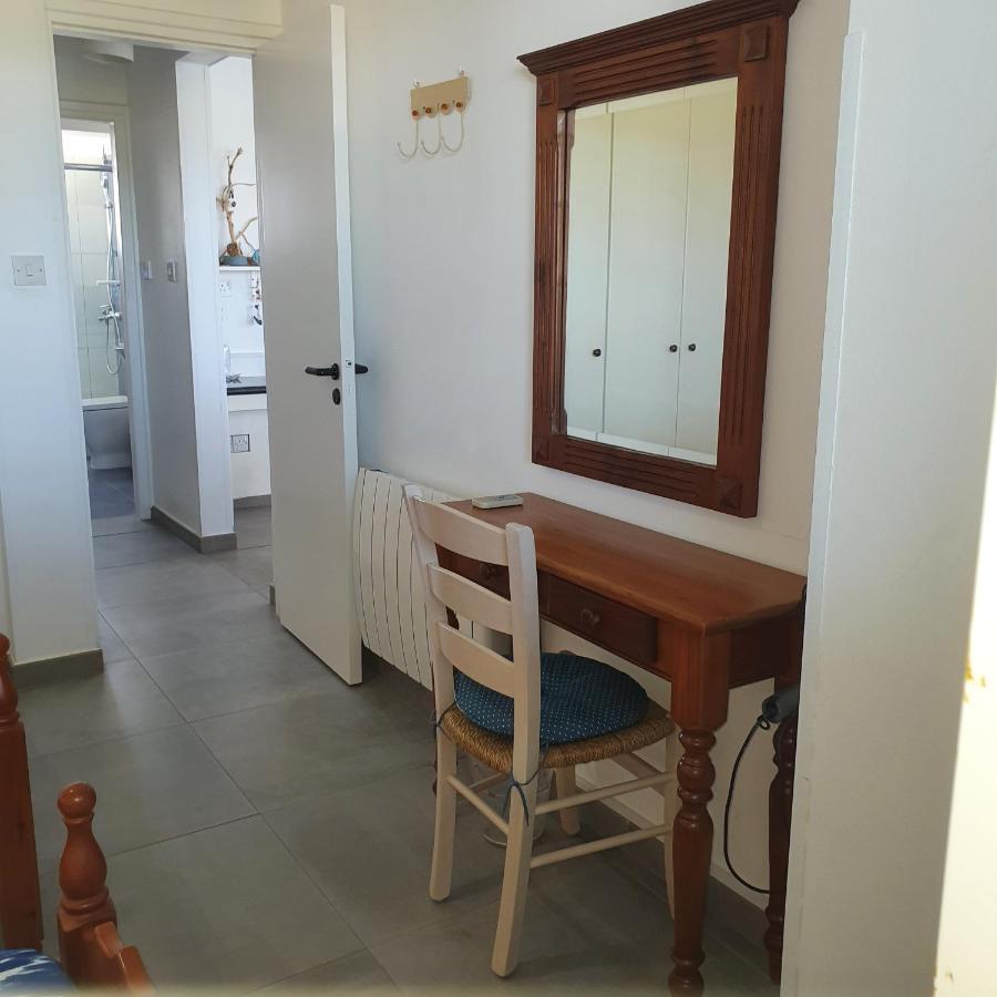 Latchi Ithaki, 2 Bedroom Penthouse מראה חיצוני תמונה